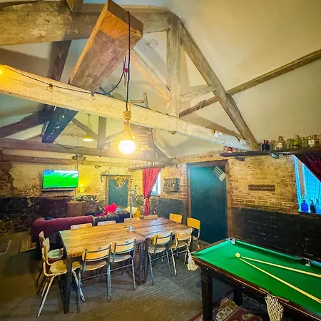 The Ginnery - Jekyll & Hideout * York